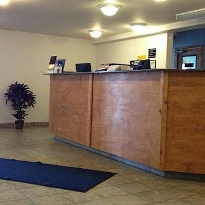 The Kanata Inns Invermere Zewnętrze zdjęcie